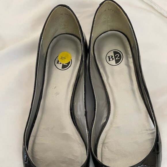 B2 (Browns) Black Flat Open Toe Women’s Shoes  S - 7 (37) - Picture 2 of 9